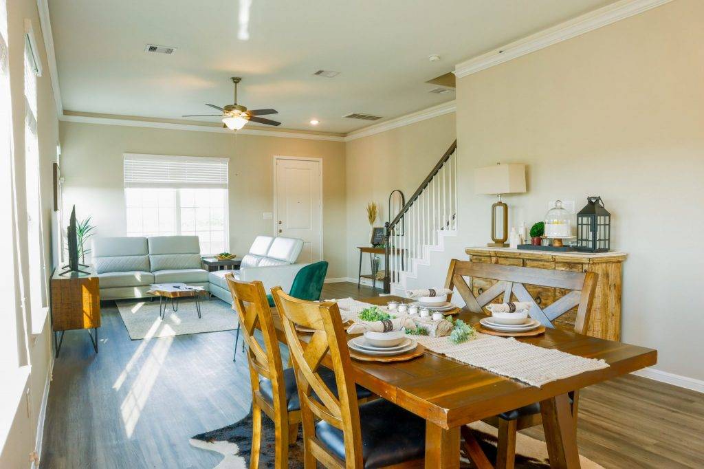 Pradera Oaks Interior