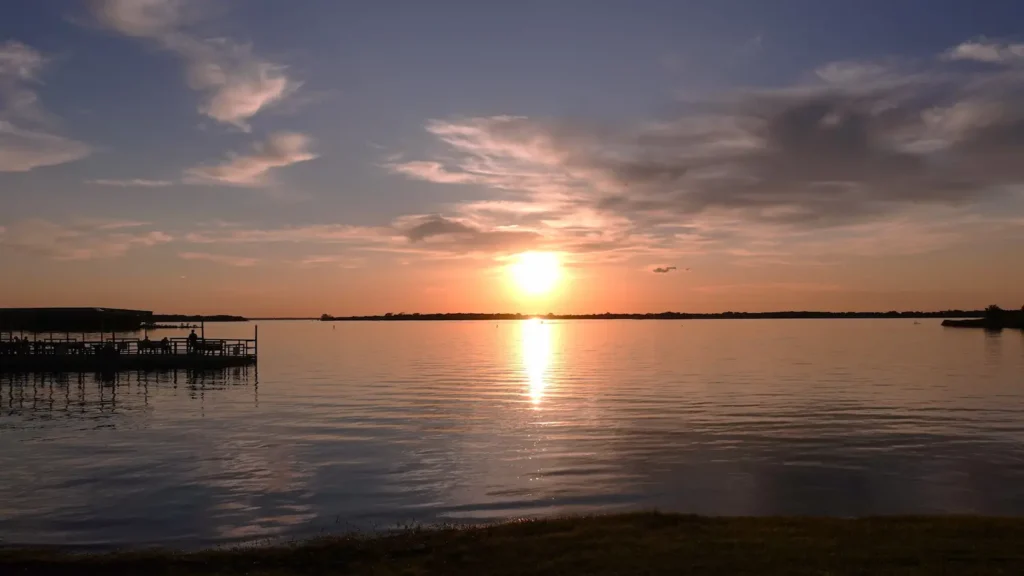 Frontera Shores townhomes in Lewisville tx wan bridge
